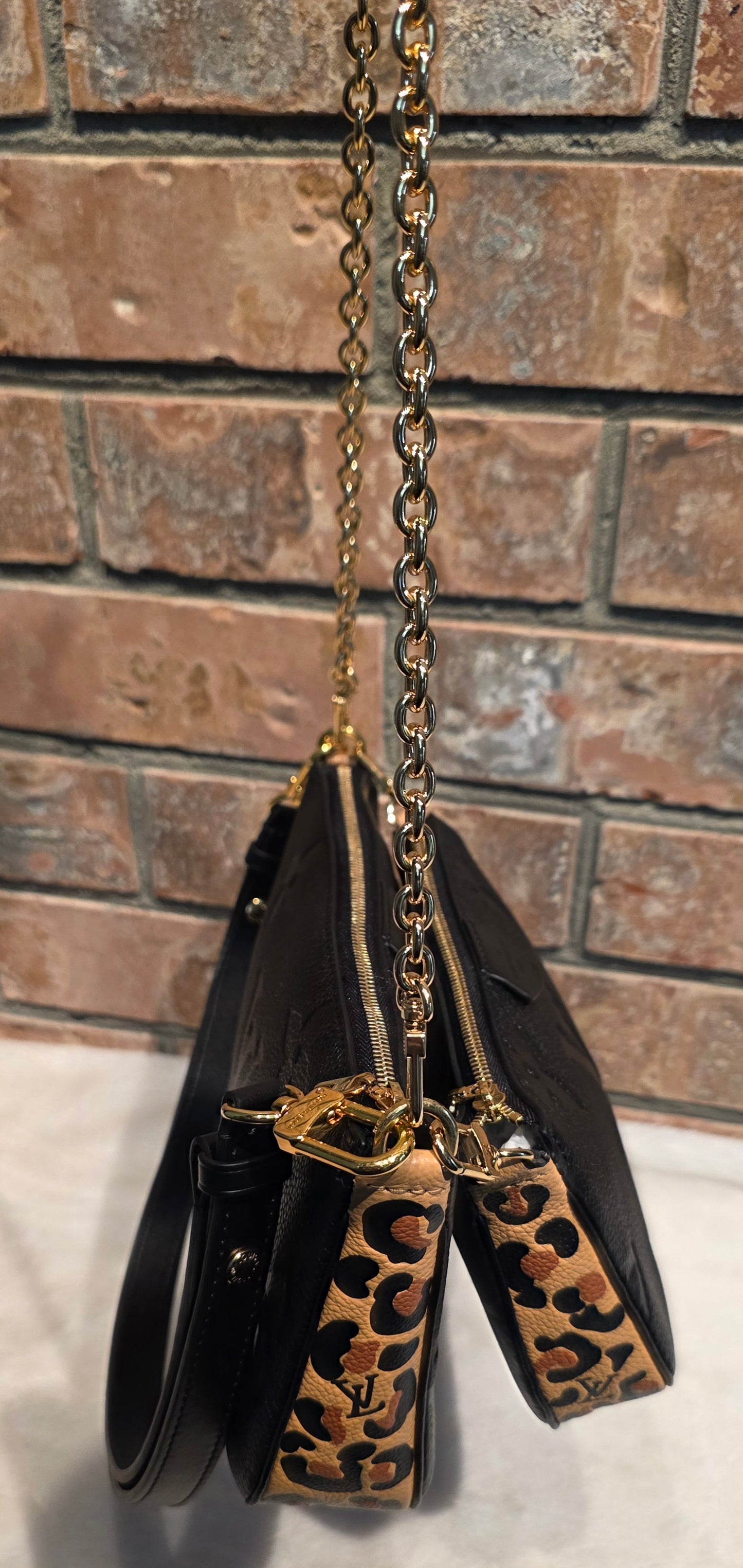 Authentic Louis Vuitton Multipochette Accessoires Wild At Heart