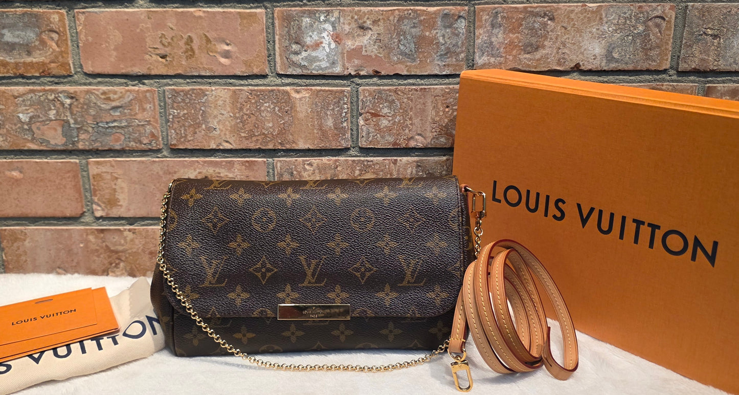 Authentic Louis Vuitton Favorite MM Monogram (SA4149)