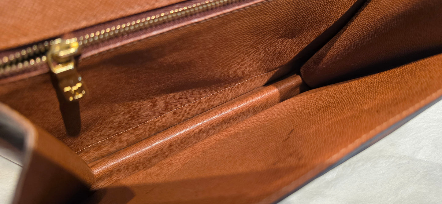 Authentic Louis Vuitton Monceau 26