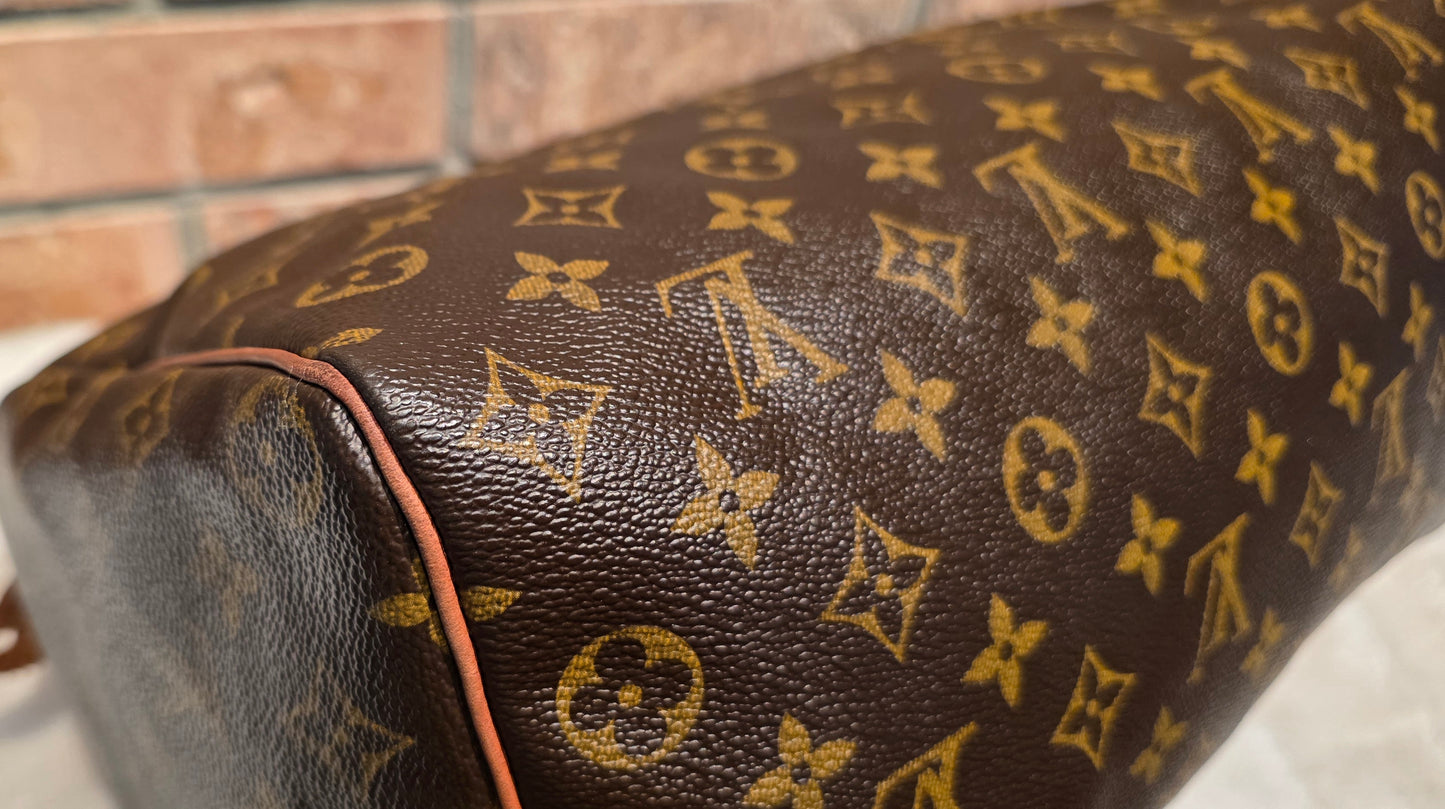 Authentic Louis Vuitton Speedy 35 Monogram
