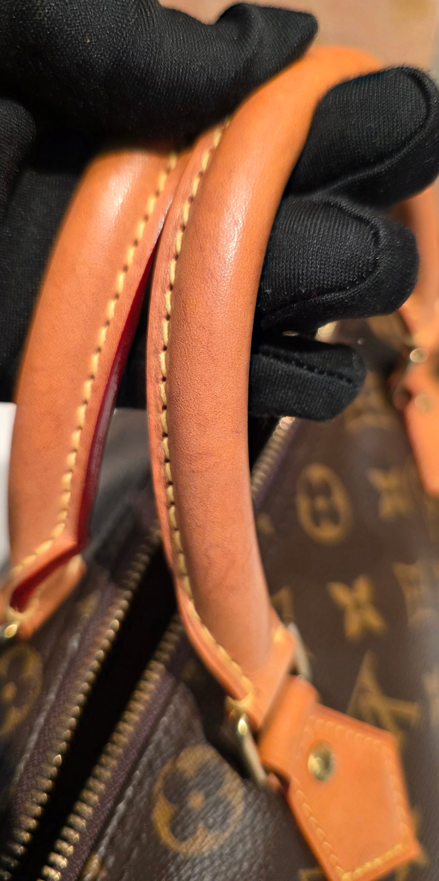 Authentic Louis Vuitton Speedy 30 Monogram