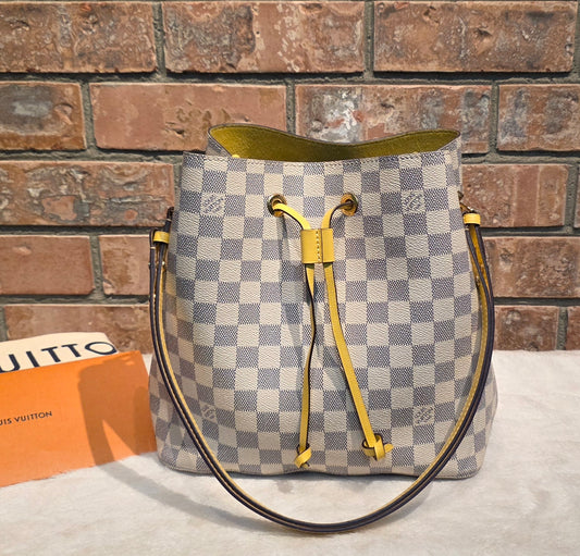 Authentic Louis Vuitton Neonoe MM Damier Azur in Pineapple