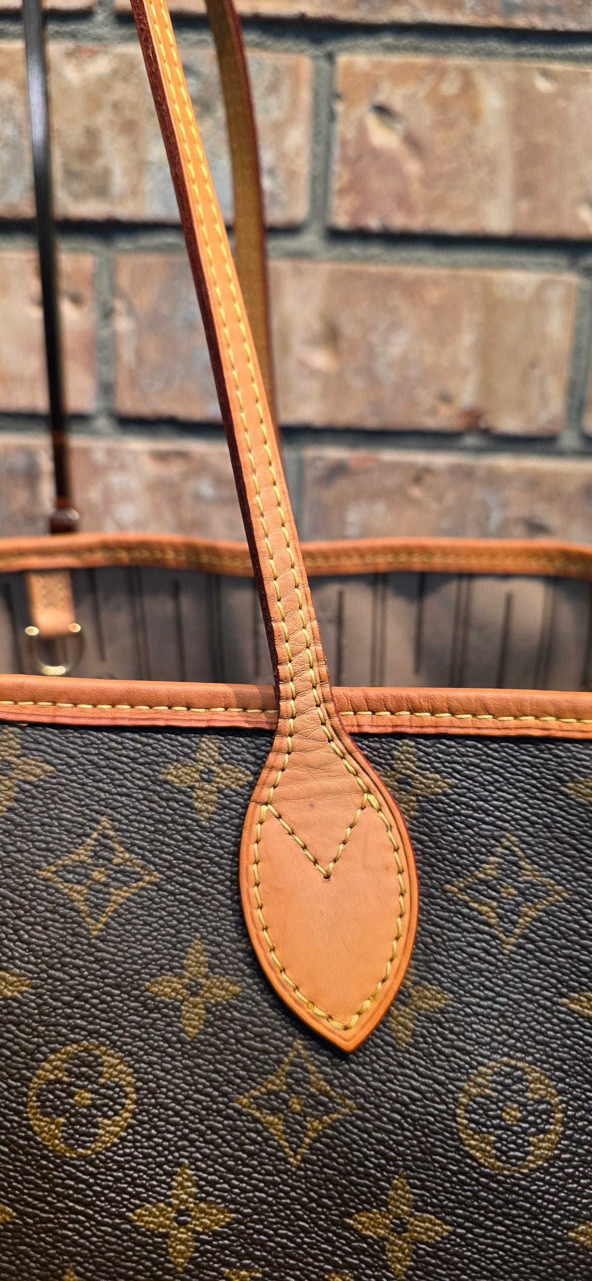 Authentic Louis Vuitton Neverfull GM Monogram