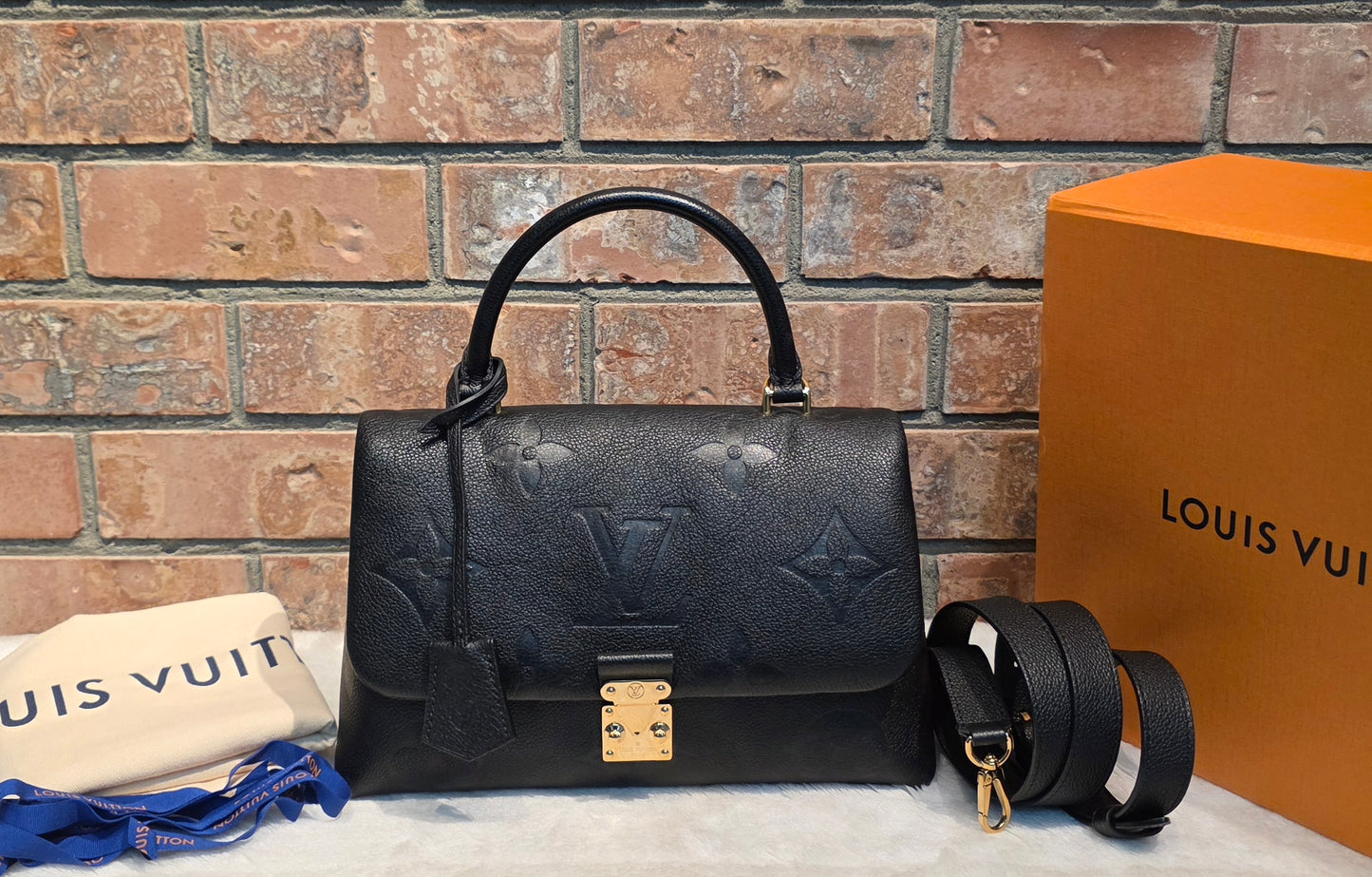 Authentic Louis Vuitton Madeleine MM Empreinte Noir