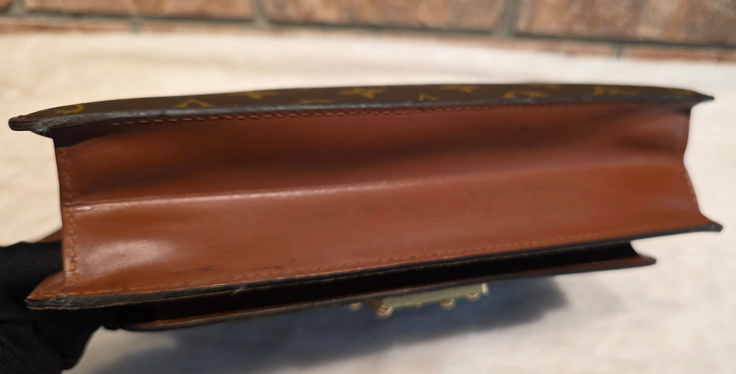 Authentic Louis Vuitton Monceau 26