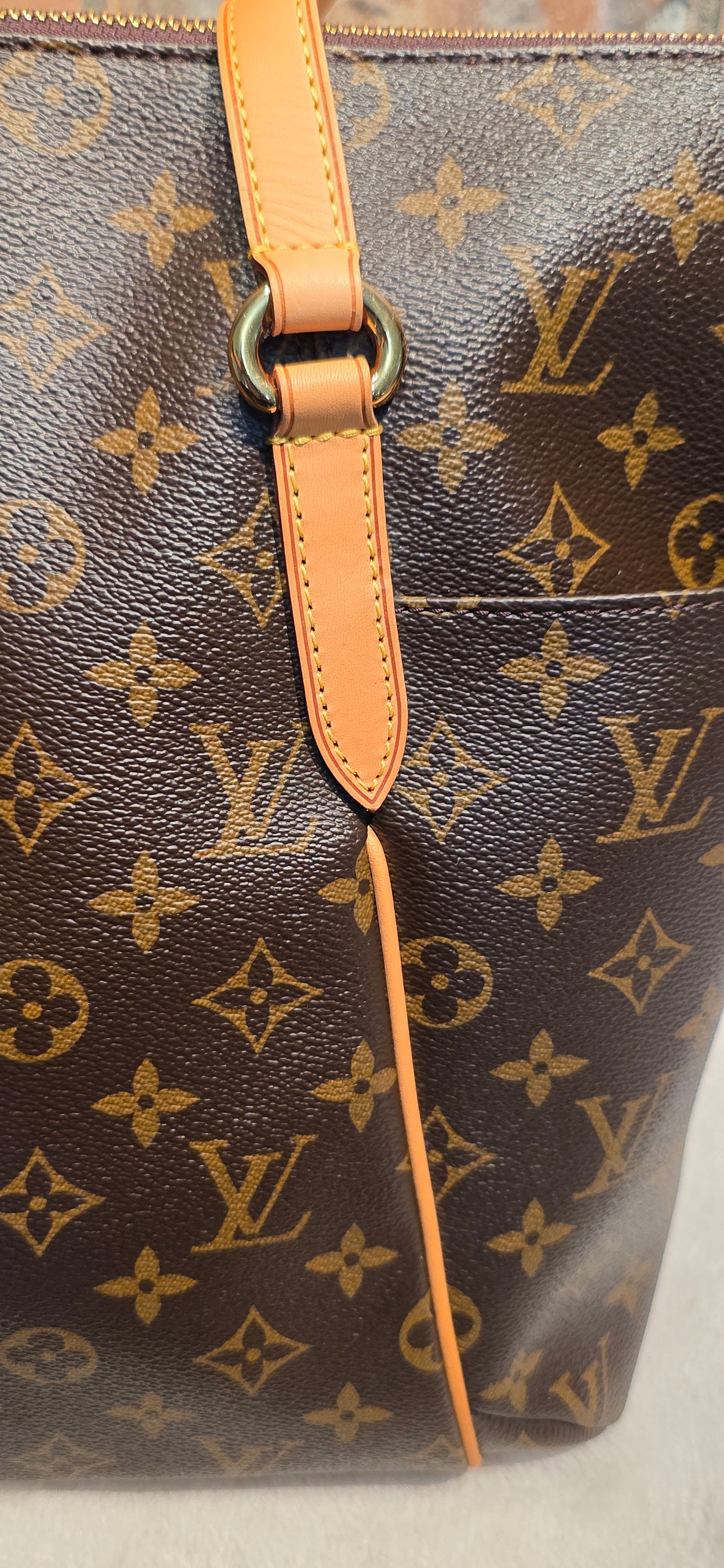 Authentic Louis Vuitton Totally MM Monogram
