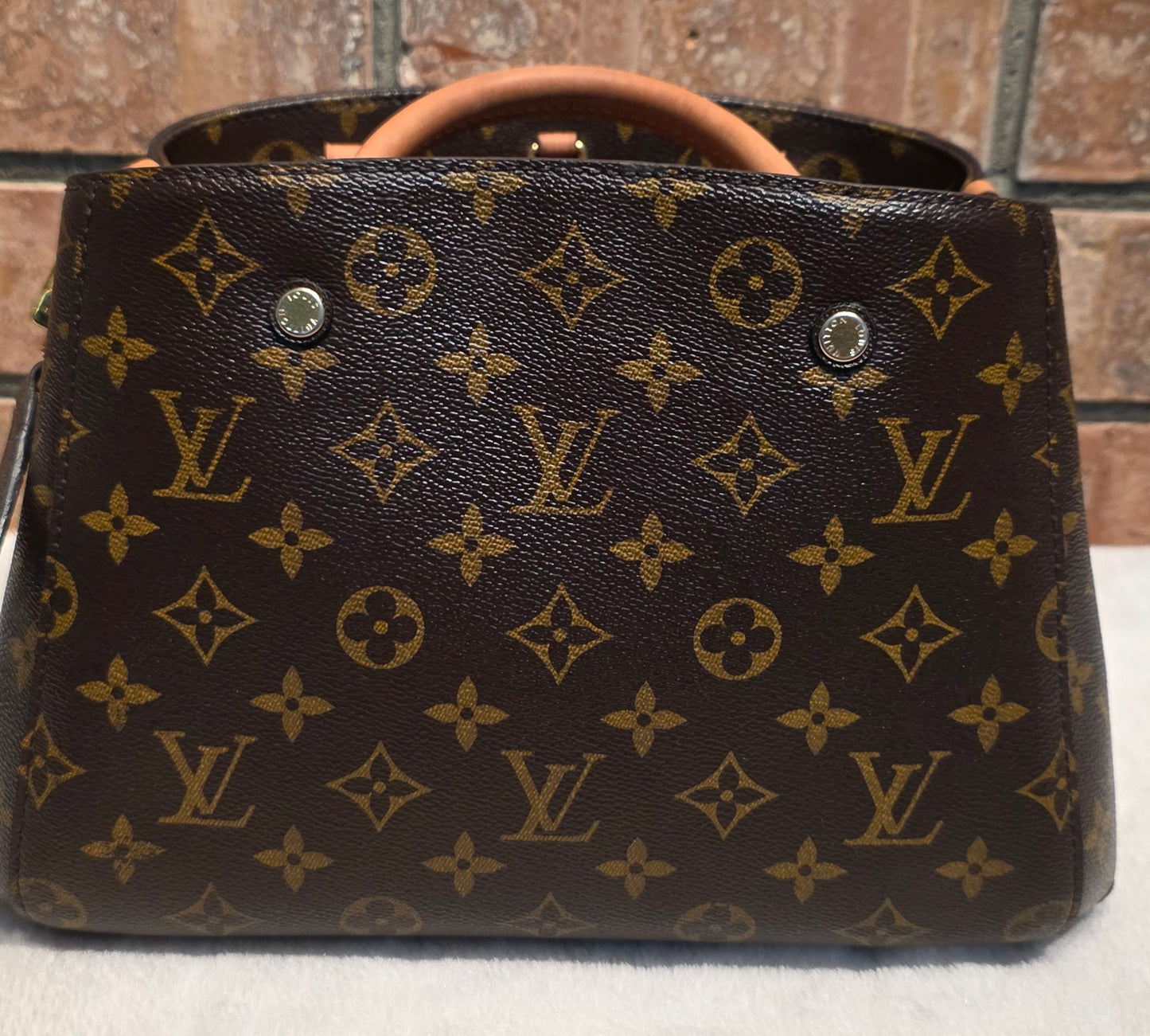 Authentic Louis Vuitton Montaigne BB Monogram