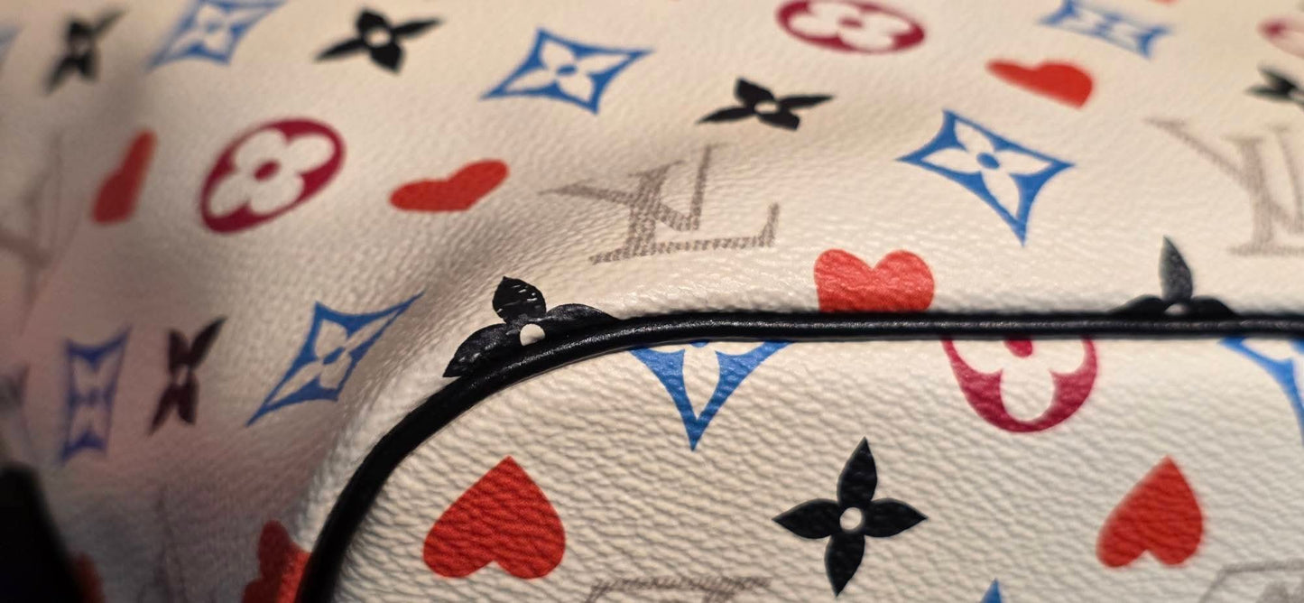 Authentic Louis Vuitton Neverfull MM with Pouch Game On Collection