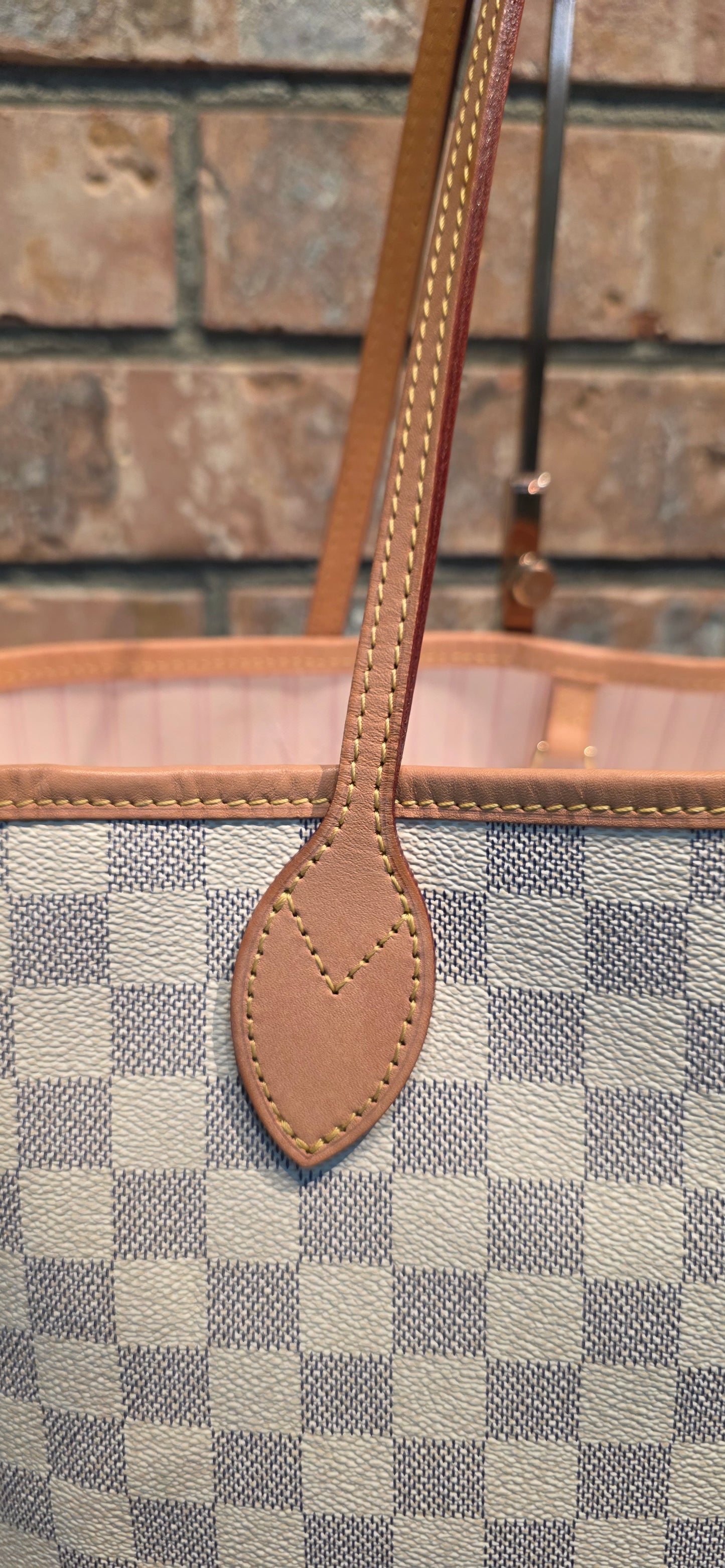 Authentic Louis Vuitton Neverfull MM Damier Azur (Bag Only)