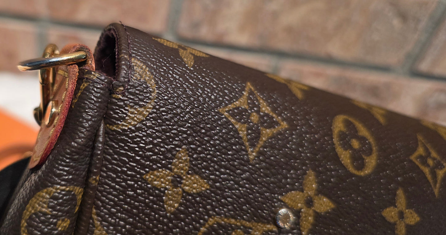 Authentic Louis Vuitton Favorite MM Monogram (SA4116)