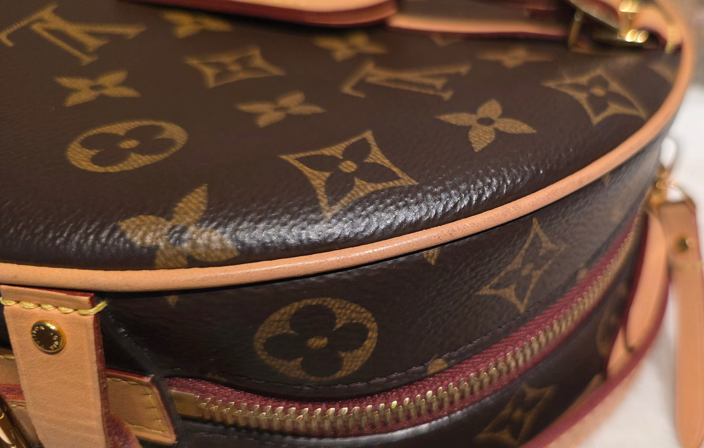 Authentic Louis Vuitton Boite Chapeau Souple MM