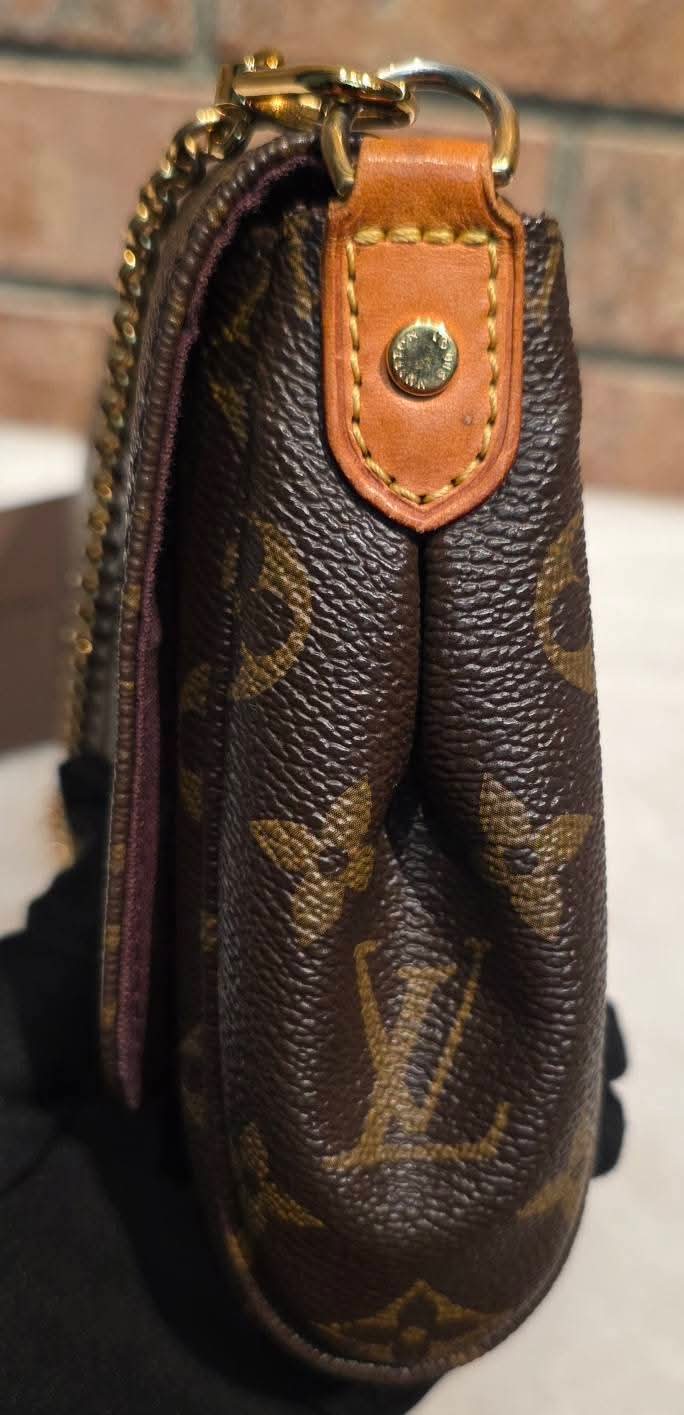 Authentic Louis Vuitton Favorite MM Monogram (SA4194)