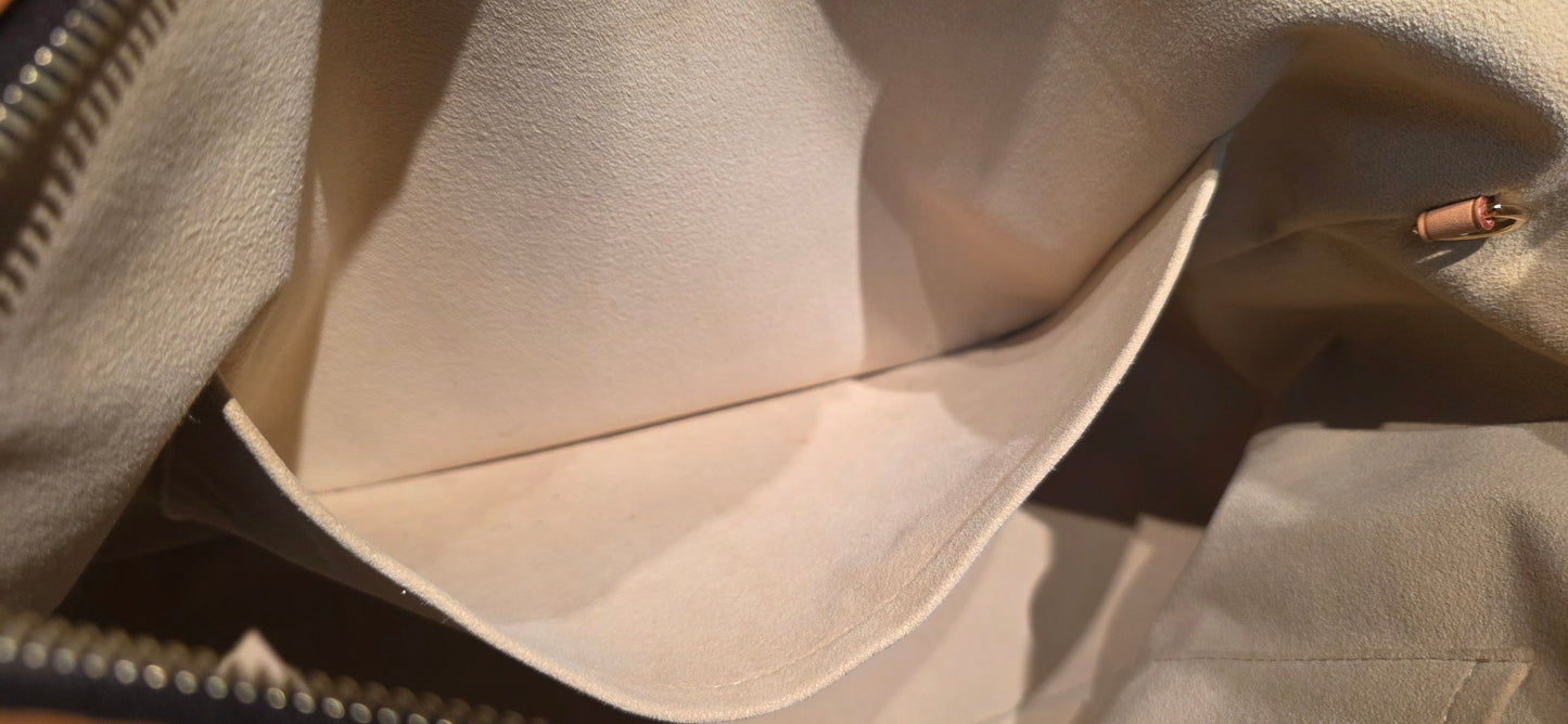 Authentic Louis Vuitton Estrela MM