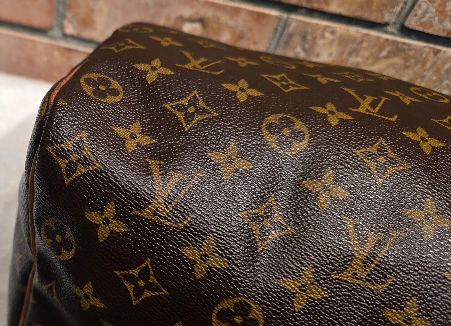 Authentic Louis Vuitton Speedy 35 Monogram
