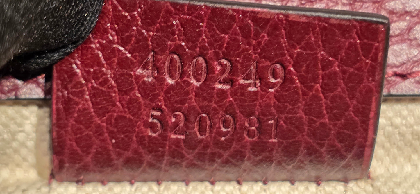 Authentic Gucci Dionysus Shoulder Bag in Burgundy