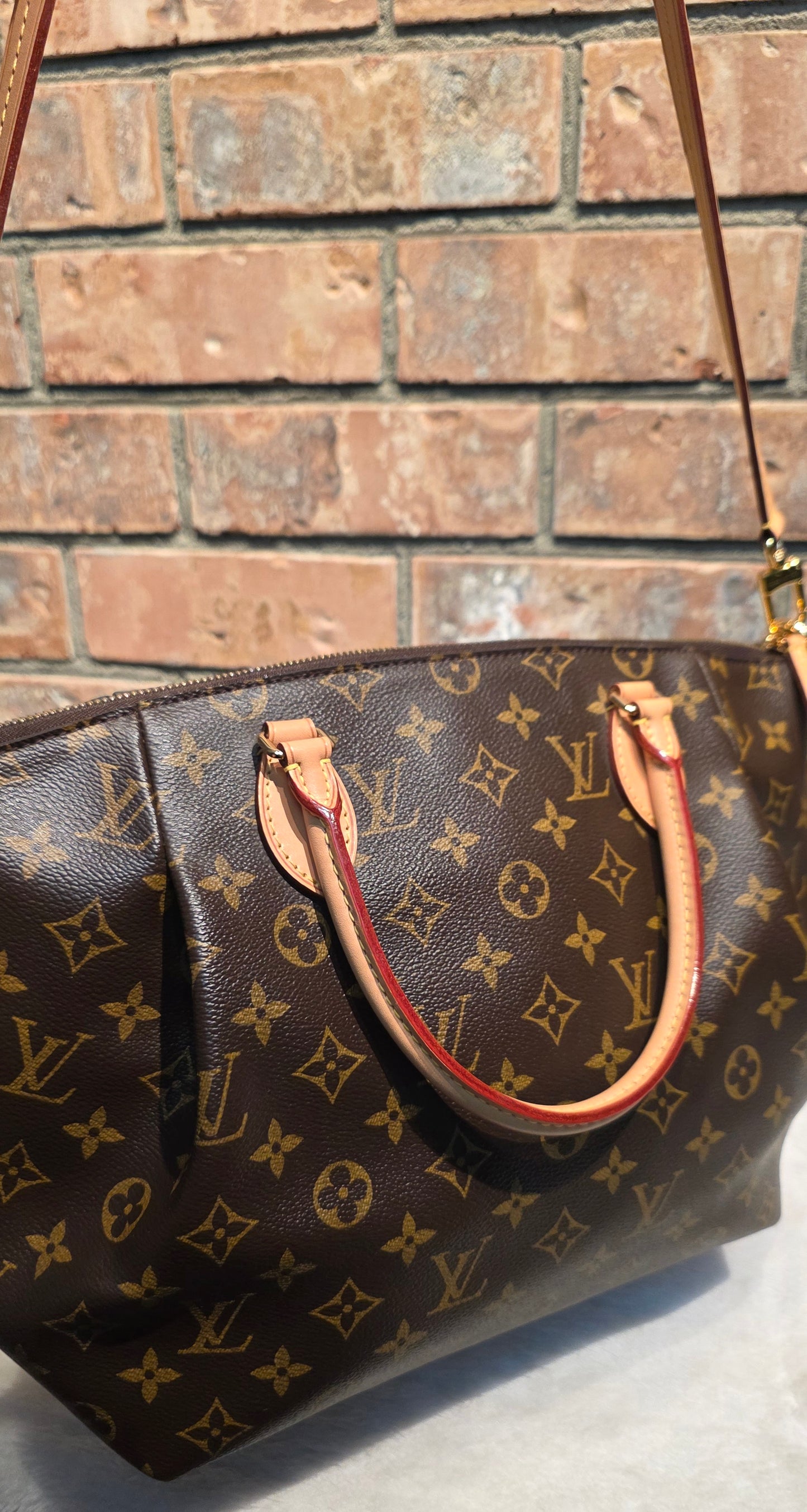 Authentic Louis Vuitton Turenne MM