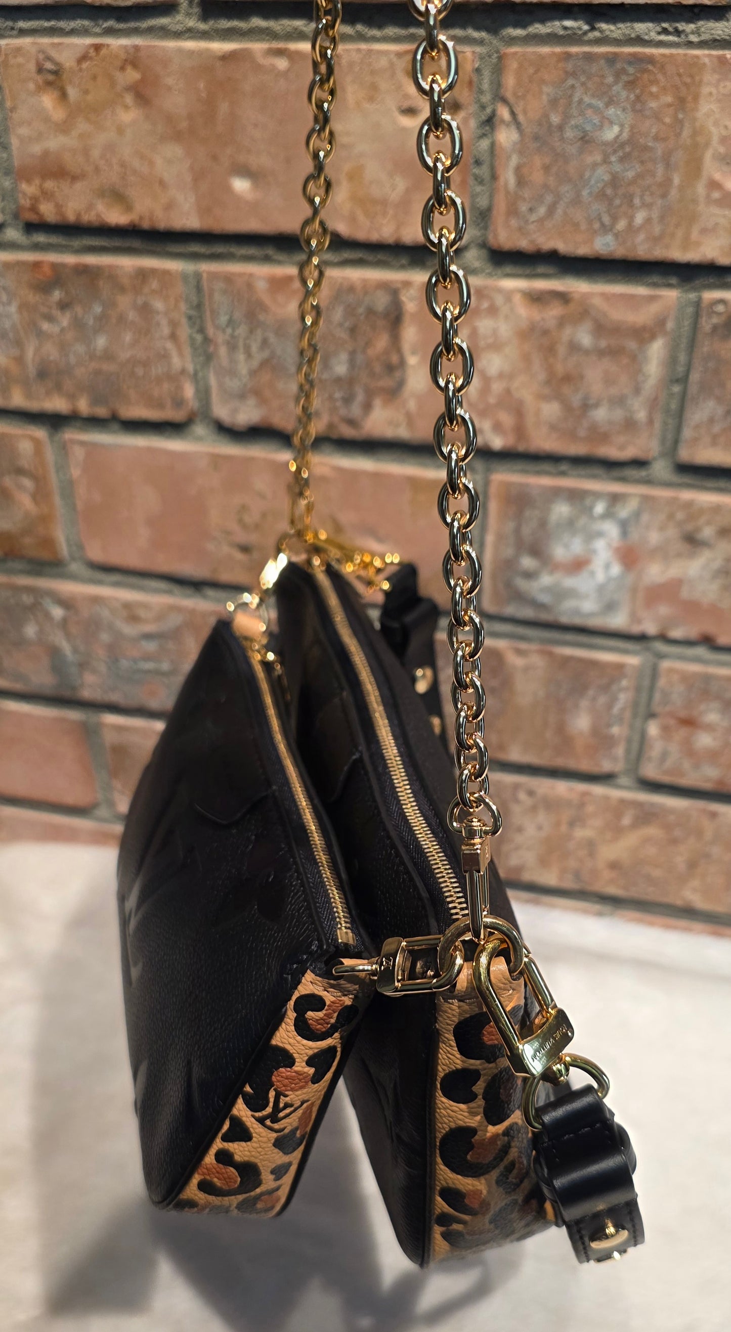 Authentic Louis Vuitton Multipochette Accessoires Wild At Heart