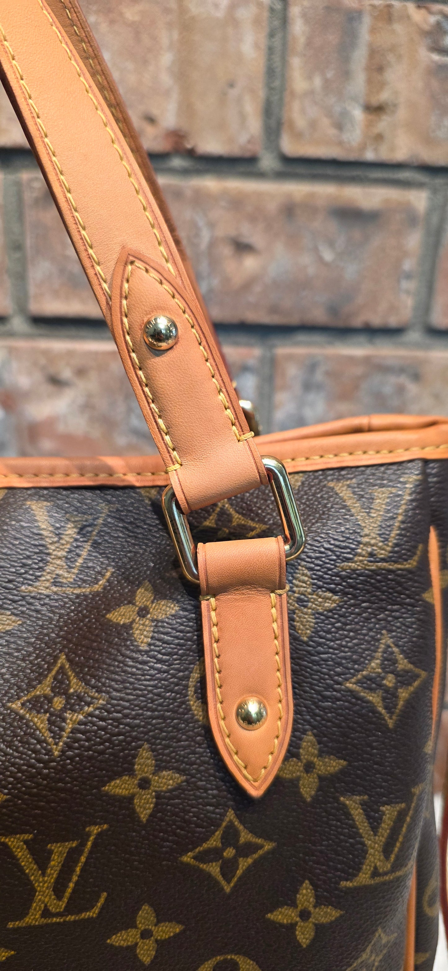 Authentic Louis Vuitton Estrela MM
