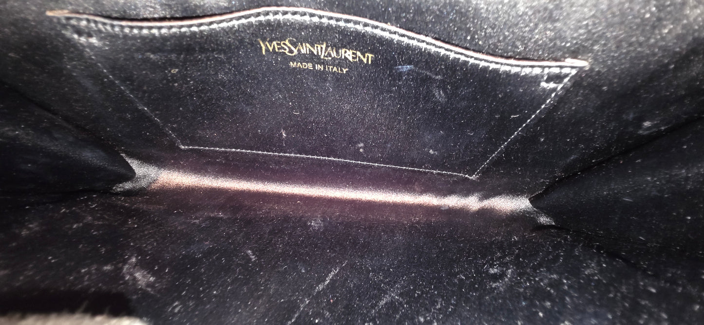 Authentic YSL Belle De Jour Large Clutch in Black