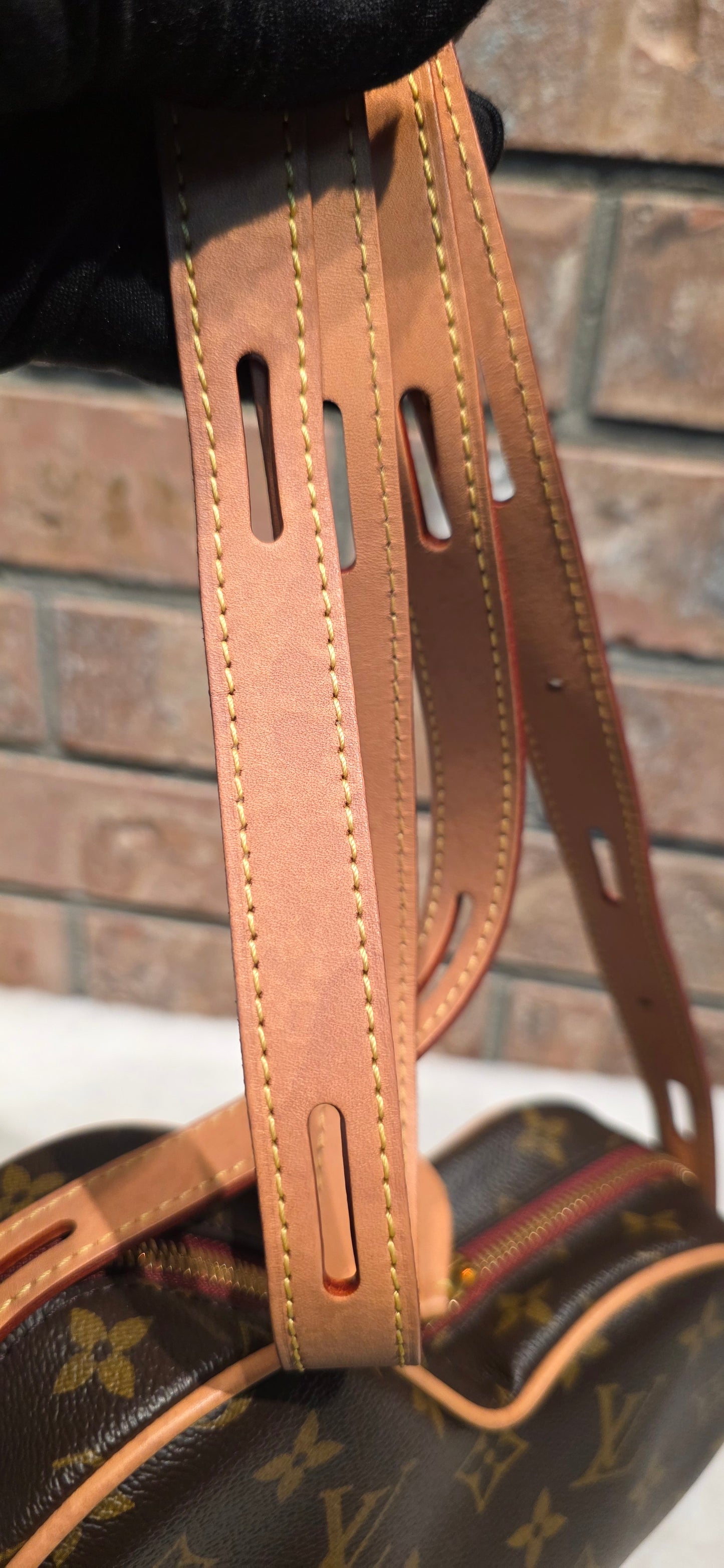 Authentic Louis Vuitton Couer Game On Heart Bag