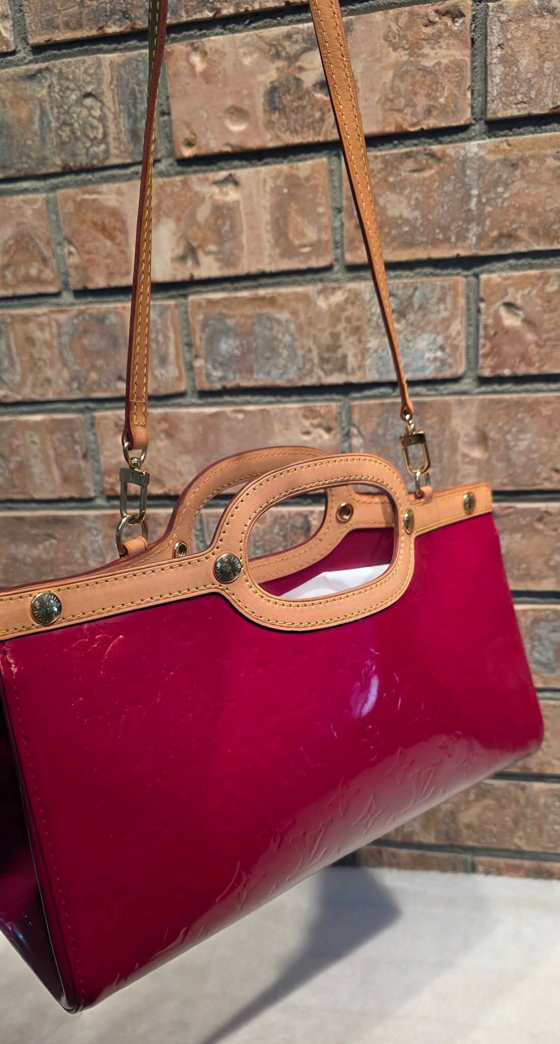 Authentic Louis Vuitton Roxbury Drive