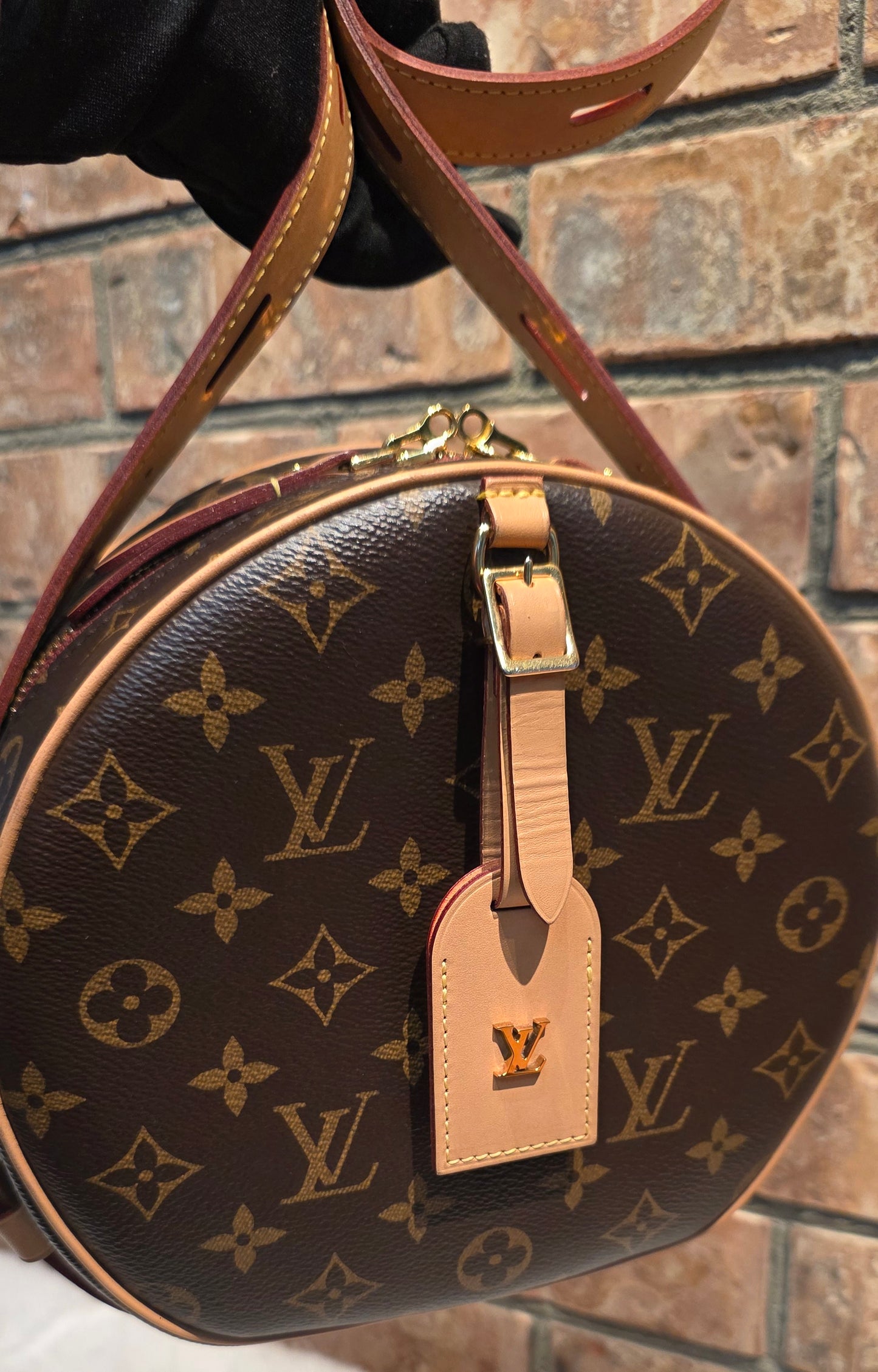 Authentic Louis Vuitton Boite Chapeau Souple MM