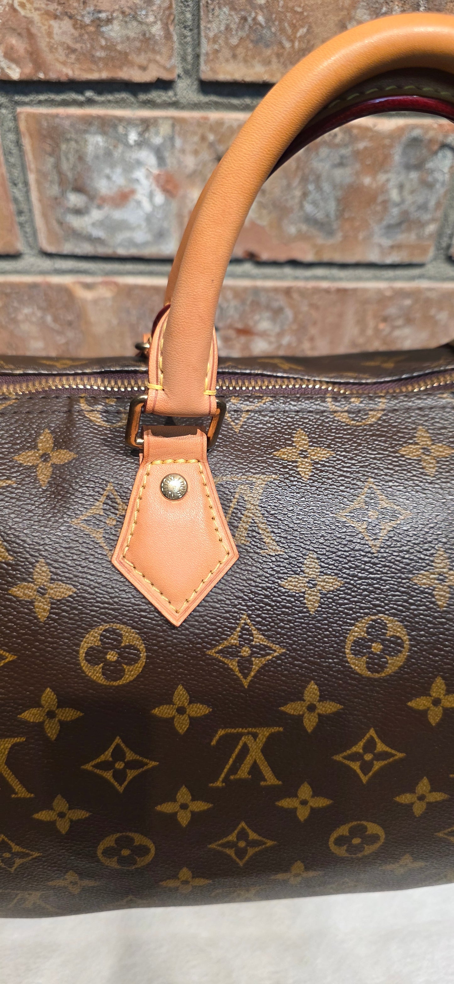Authentic Louis Vuitton Speedy Bandoliere 35