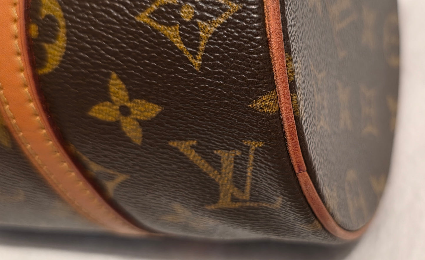 Authentic Louis Vuitton Papillon 27