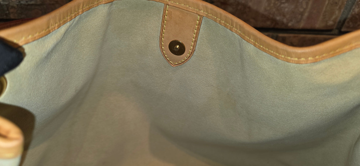 Authentic Louis Vuitton Galliera PM Monogram