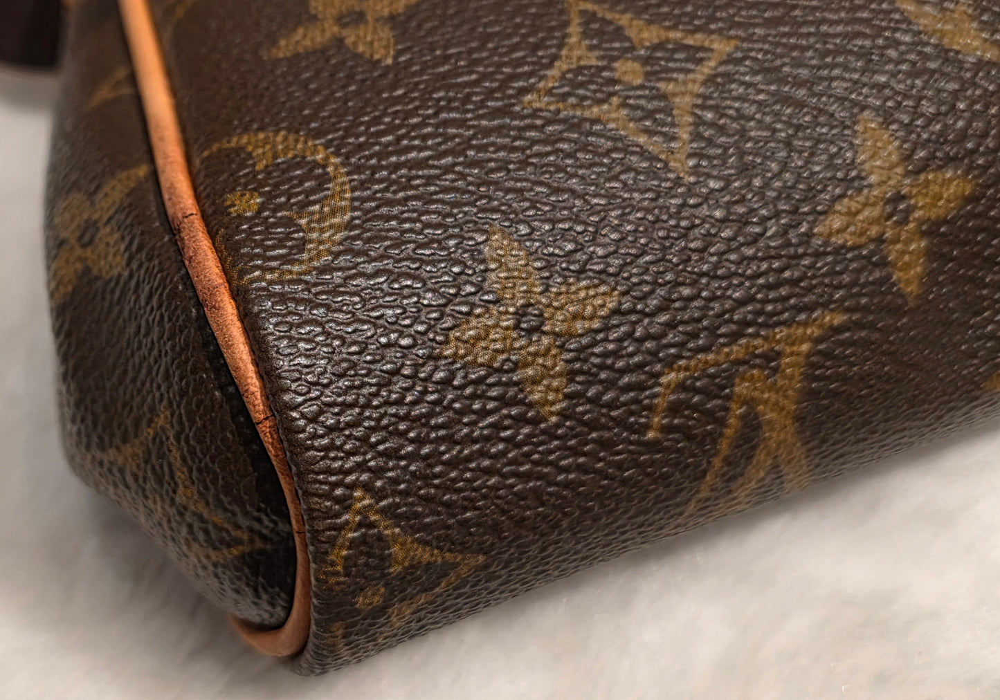 Authentic Louis Vuitton Eva Monogram