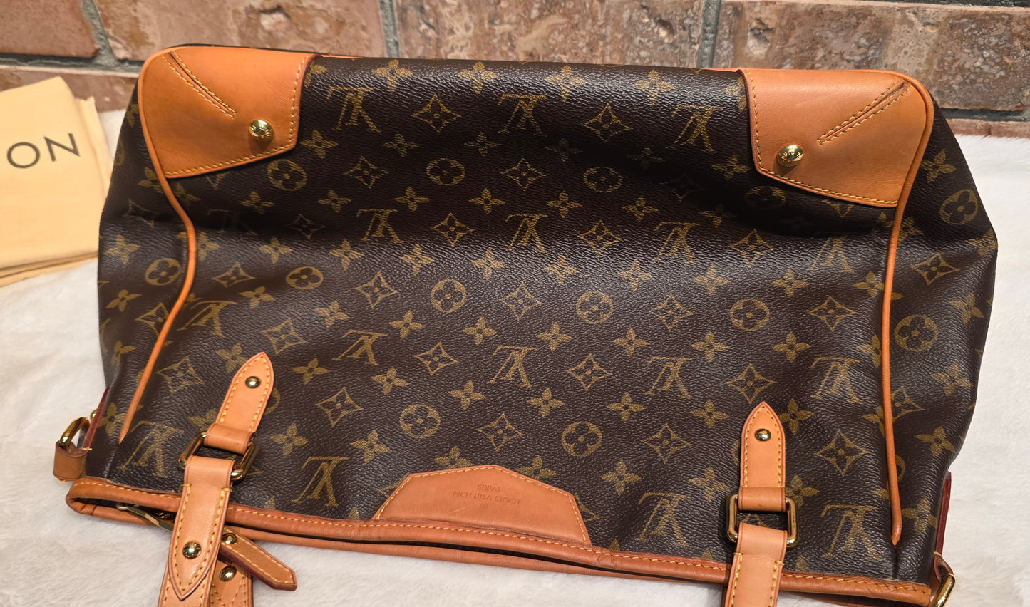 Authentic Louis Vuitton Estrella MM