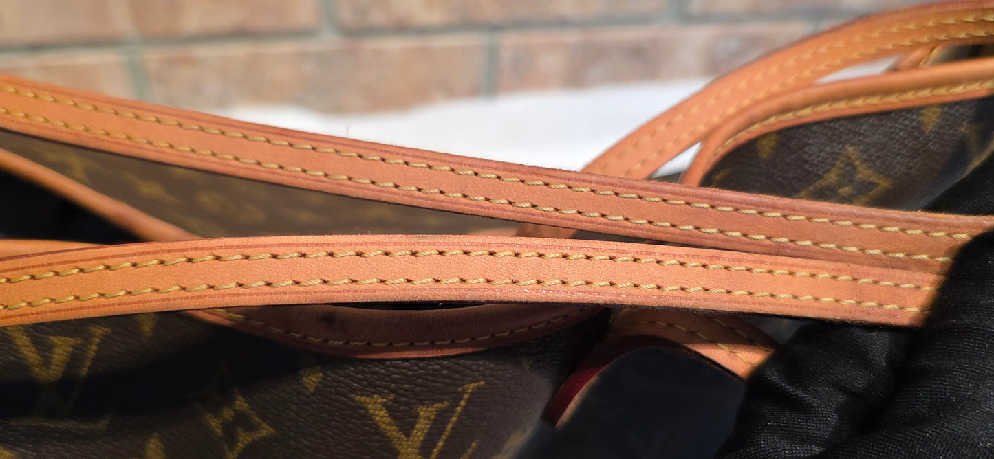 Authentic Louis Vuitton Neverfull MM Monogram