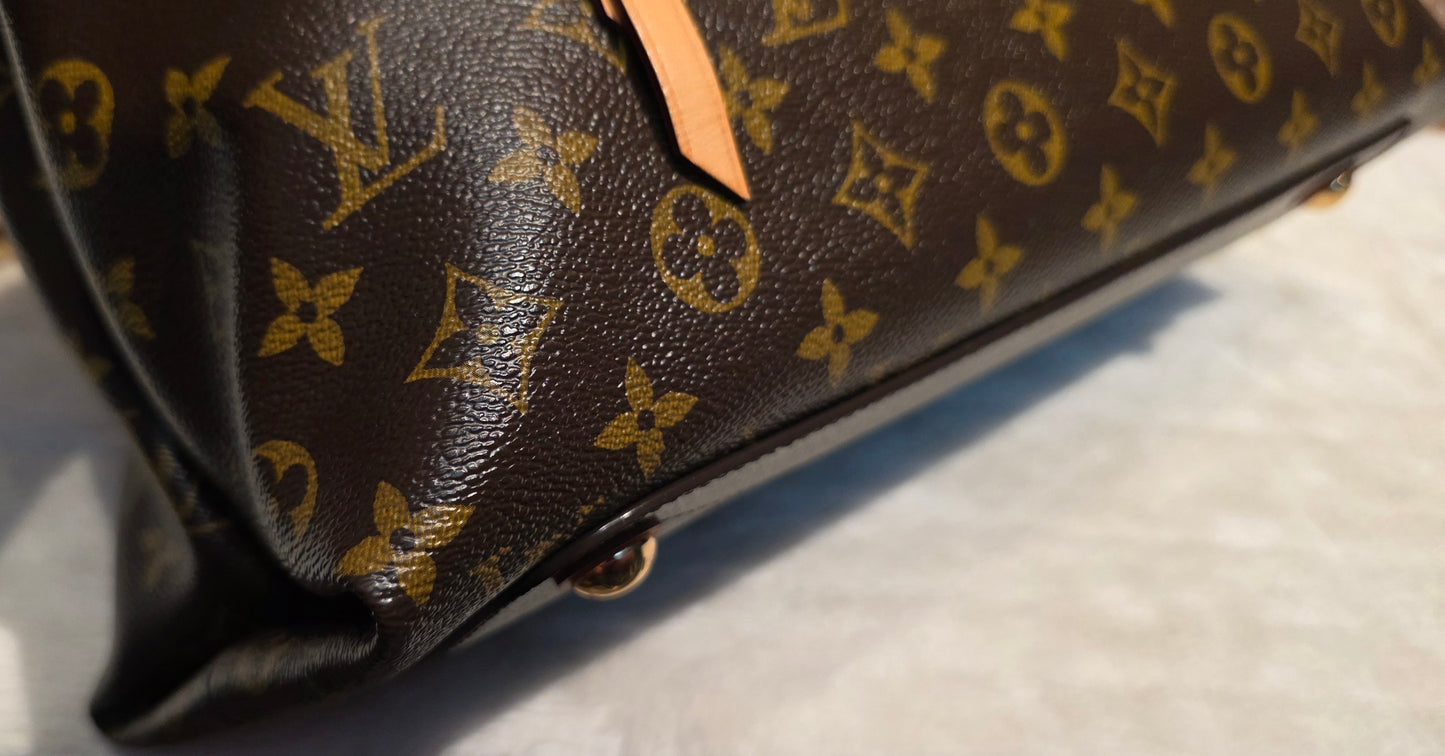 Authentic Louis Vuitton Olympe in Aurore