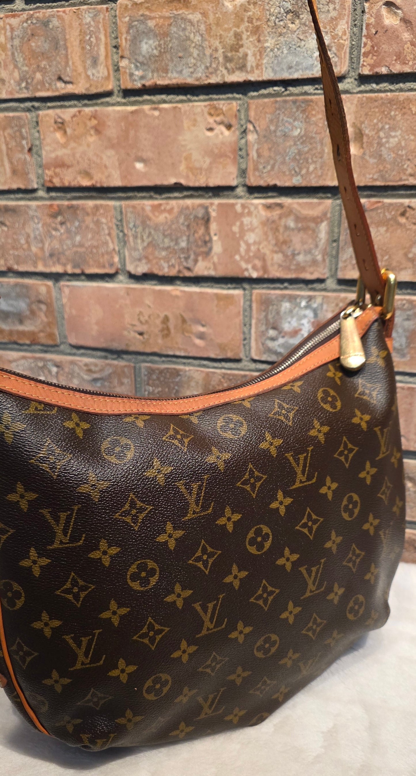 Authentic Louis Vuitton Tulum GM