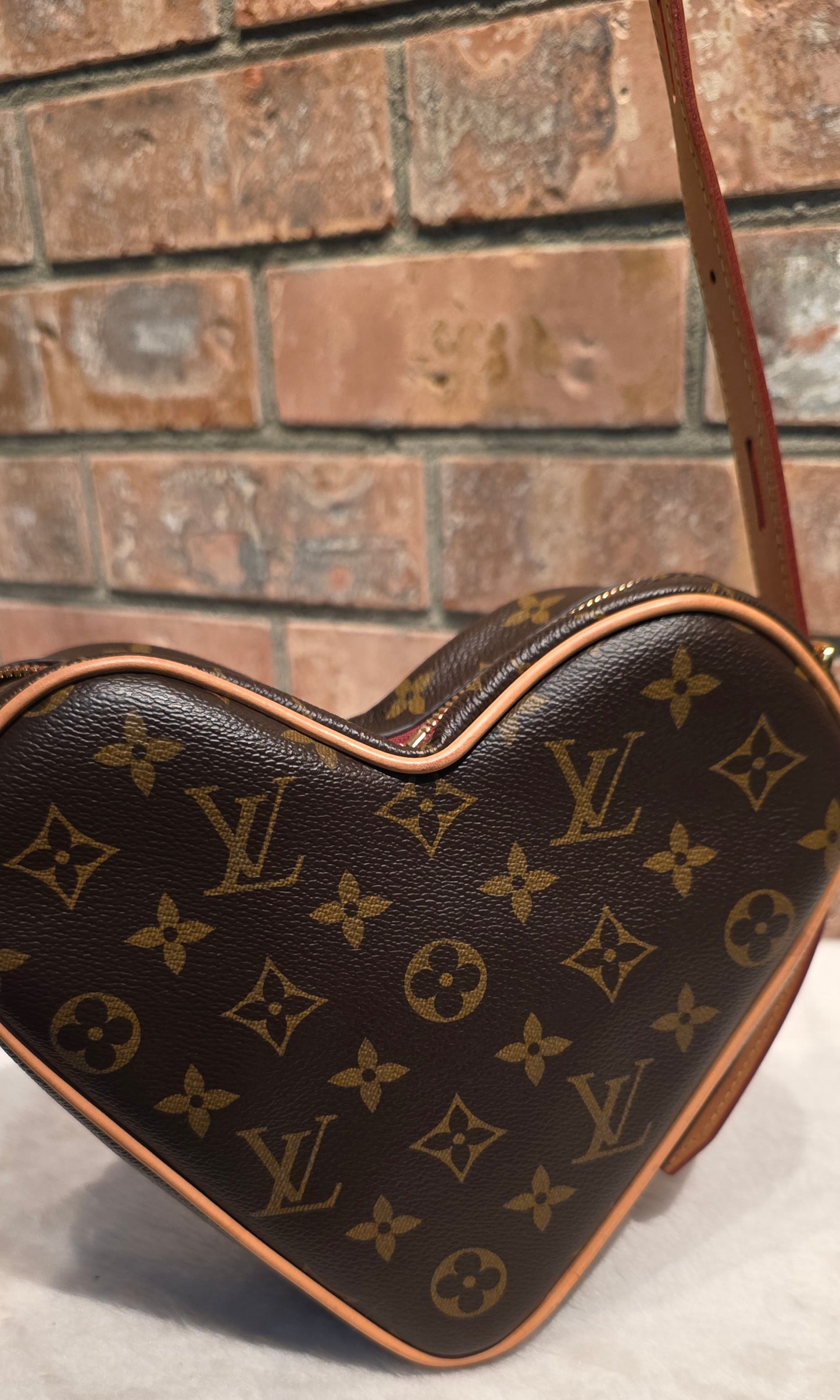Authentic Louis Vuitton Couer Game On Heart Bag