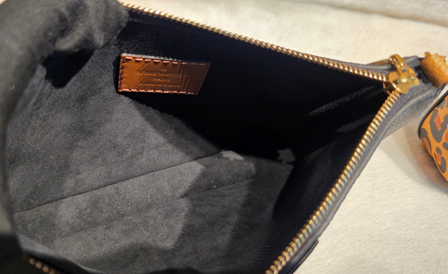 Authentic Louis Vuitton Multipochette Accessoires Wild At Heart