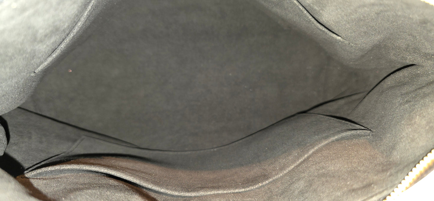 Authentic Louis Vuitton Pallas MM Noir