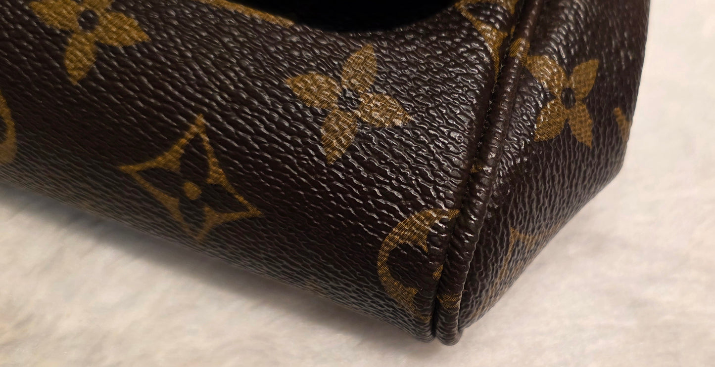 Authentic Louis Vuitton Favorite MM Monogram