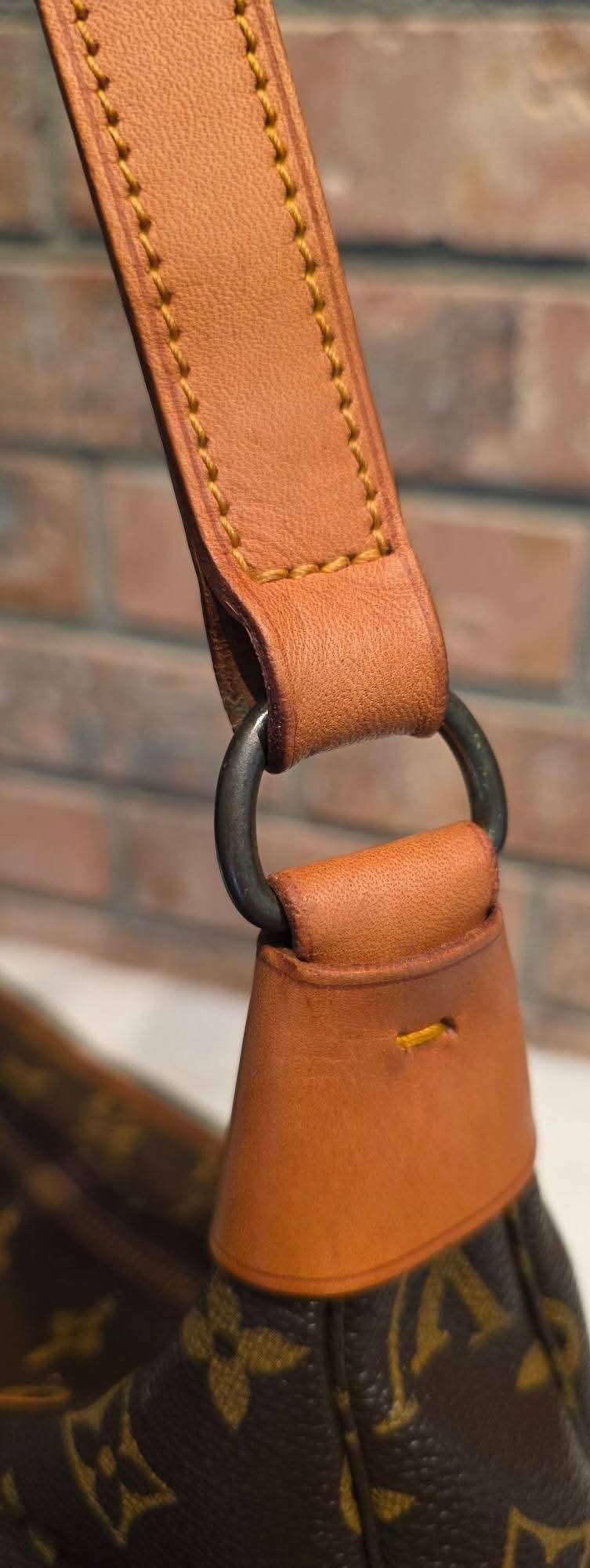 Authentic Louis Vuitton Boulogne 30