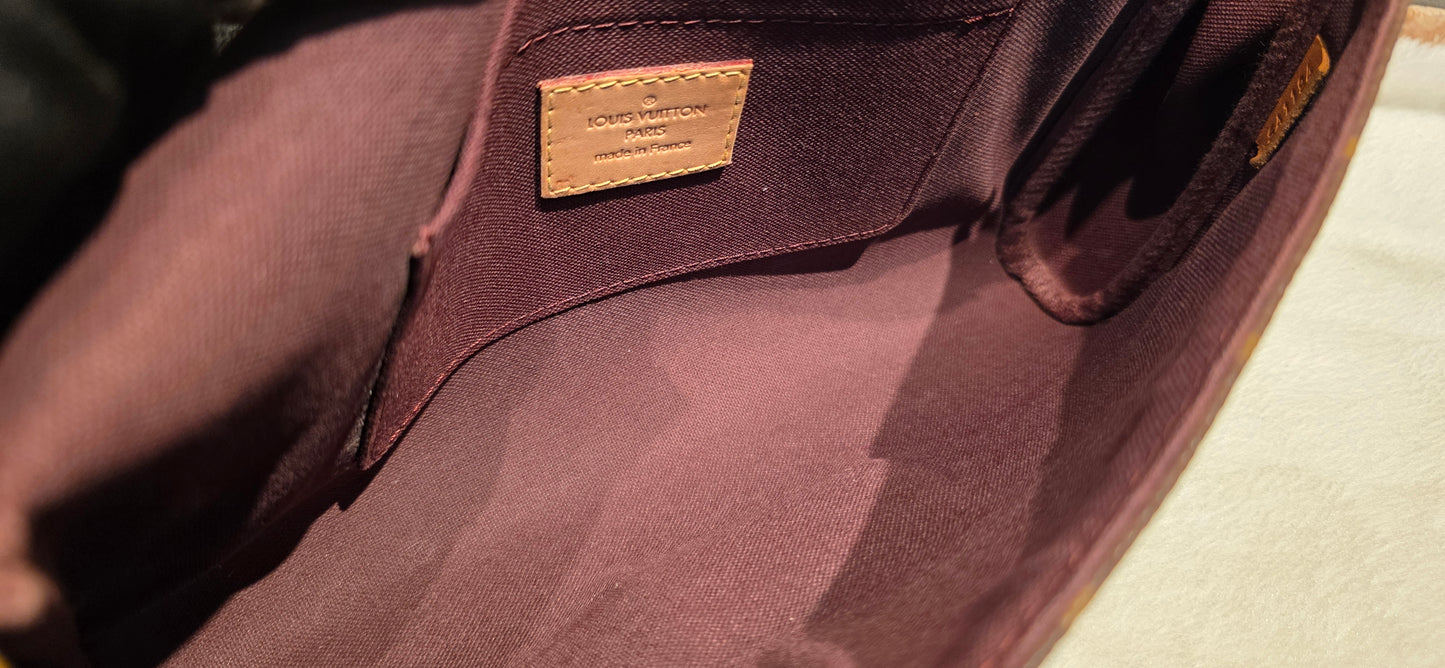 Authentic Louis Vuitton Favorite MM Monogram