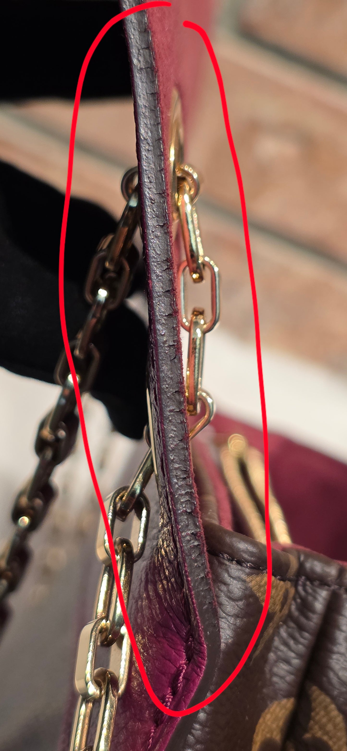 Authentic Louis Vuitton Pallas Chain in Aurore