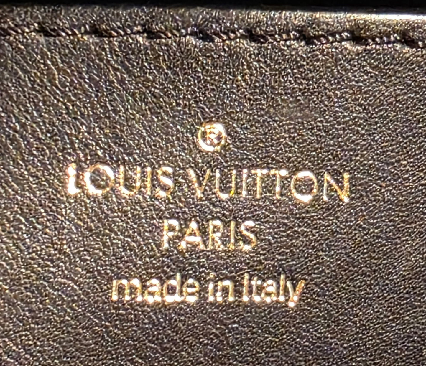 Authentic Louis Vuitton New Wave Multipochette Noir
