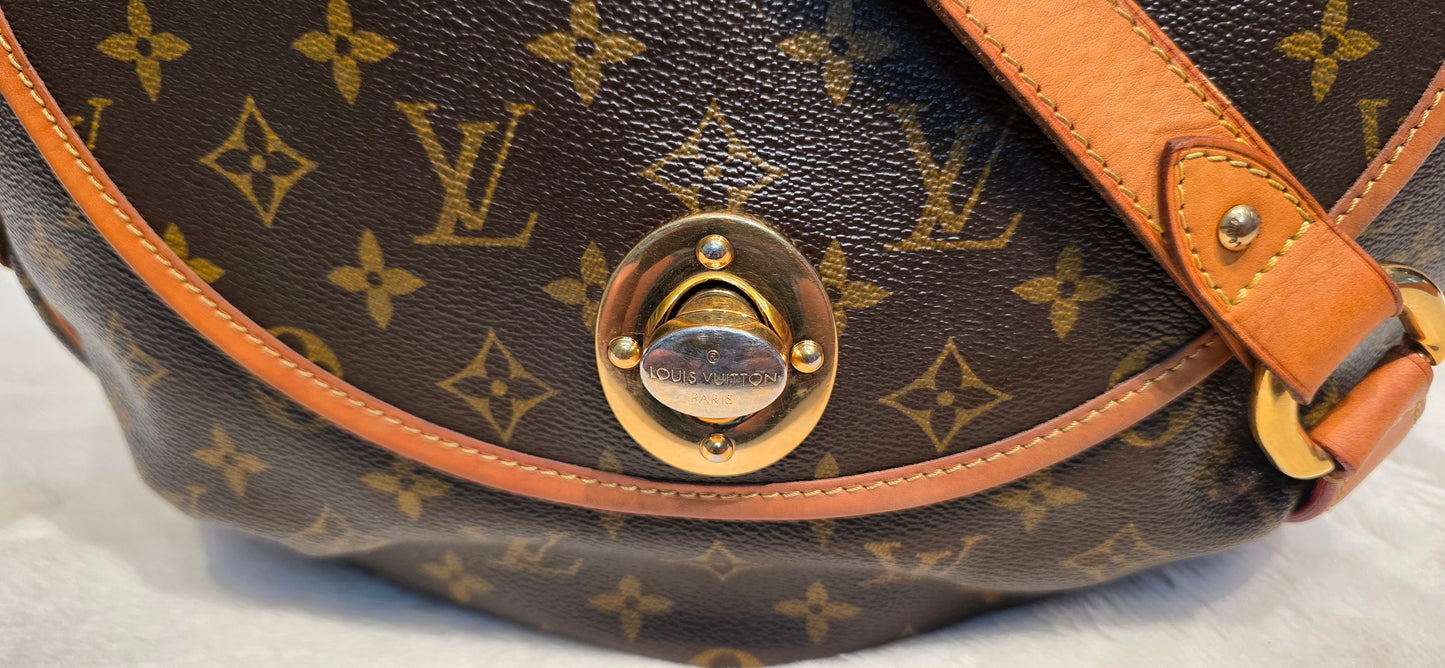 Authentic Louis Vuitton Tulum GM