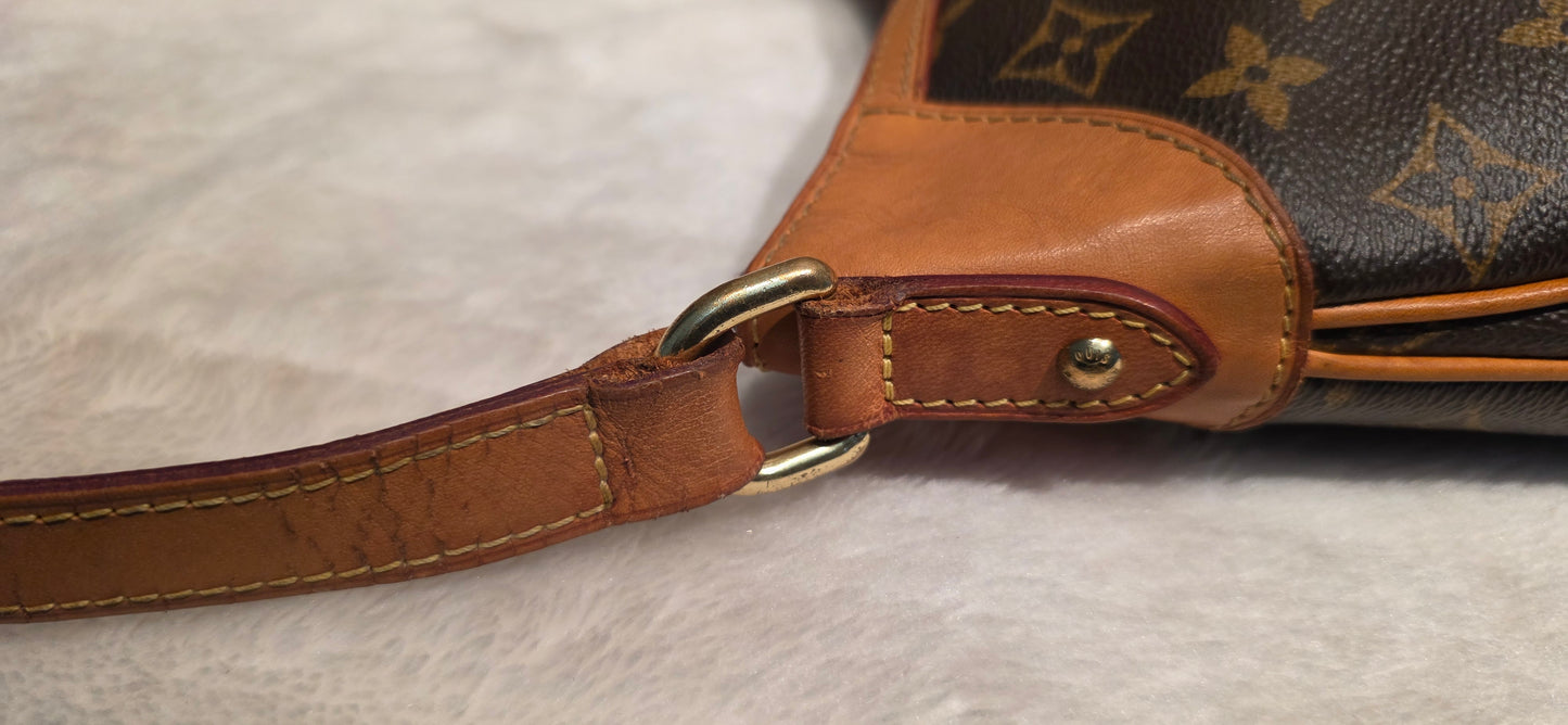 Authentic Louis Vuitton Odeon PM