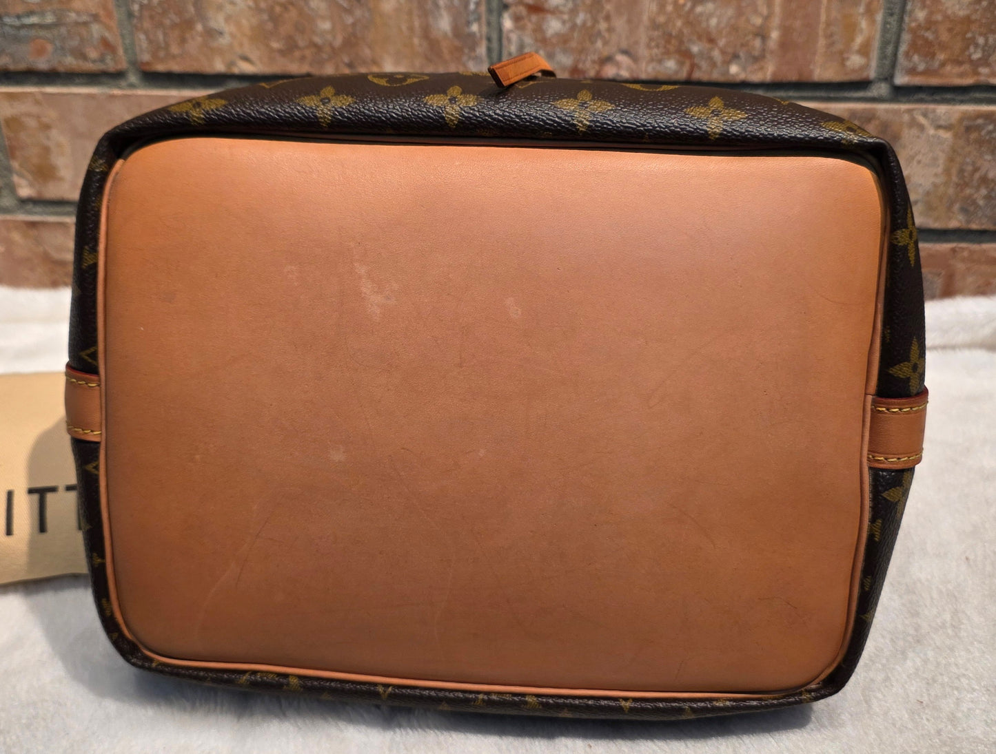 Authentic Louis Vuitton Petite Noe Monogram