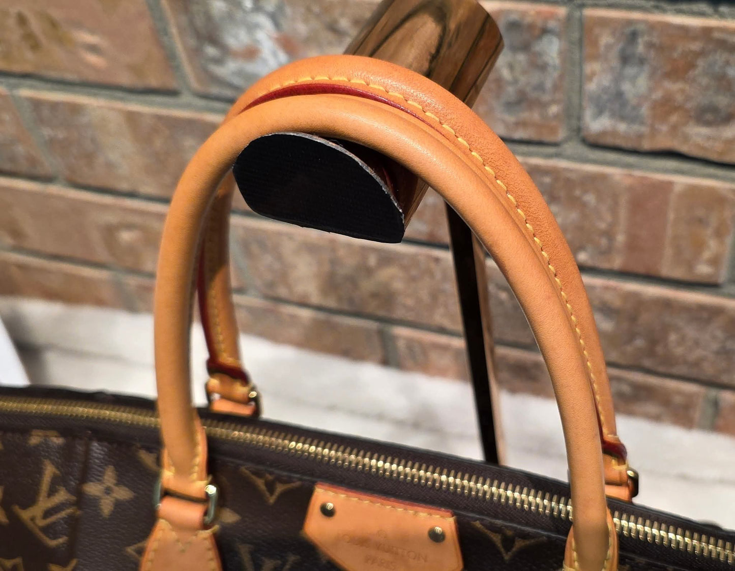 Authentic Louis Vuitton Turenne MM