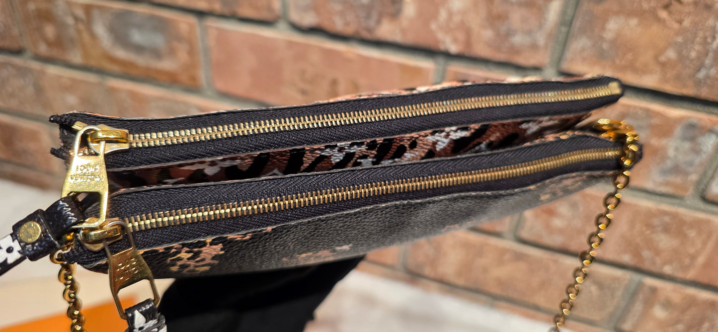 Authentic Louis Vuitton Double Zip Pochette Limited Jungle Edition