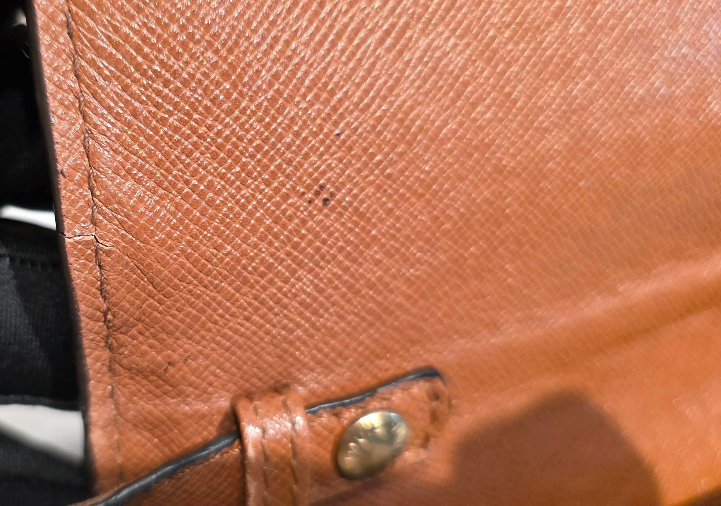 Authentic Louis Vuitton Pochette Bordeaux