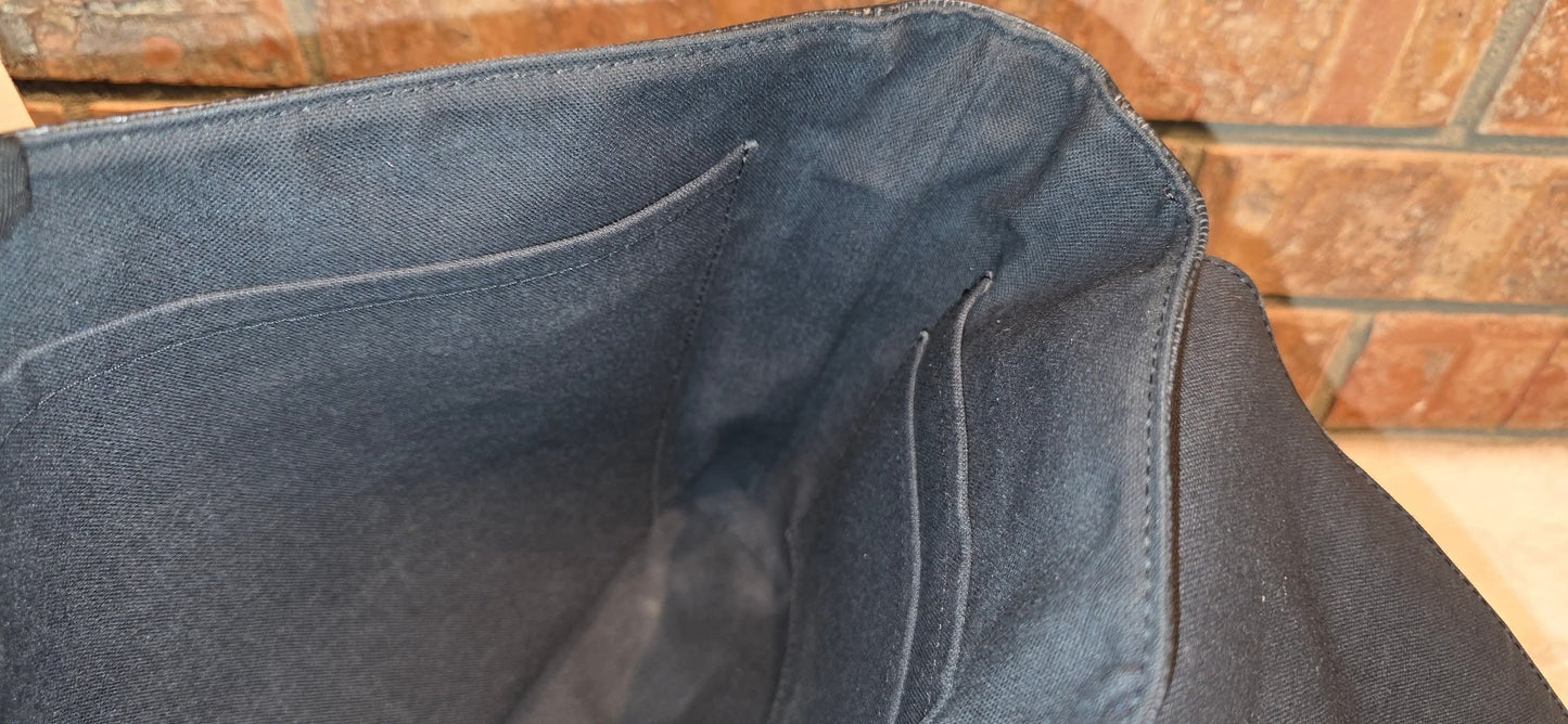 Authentic Louis Vuitton District MM