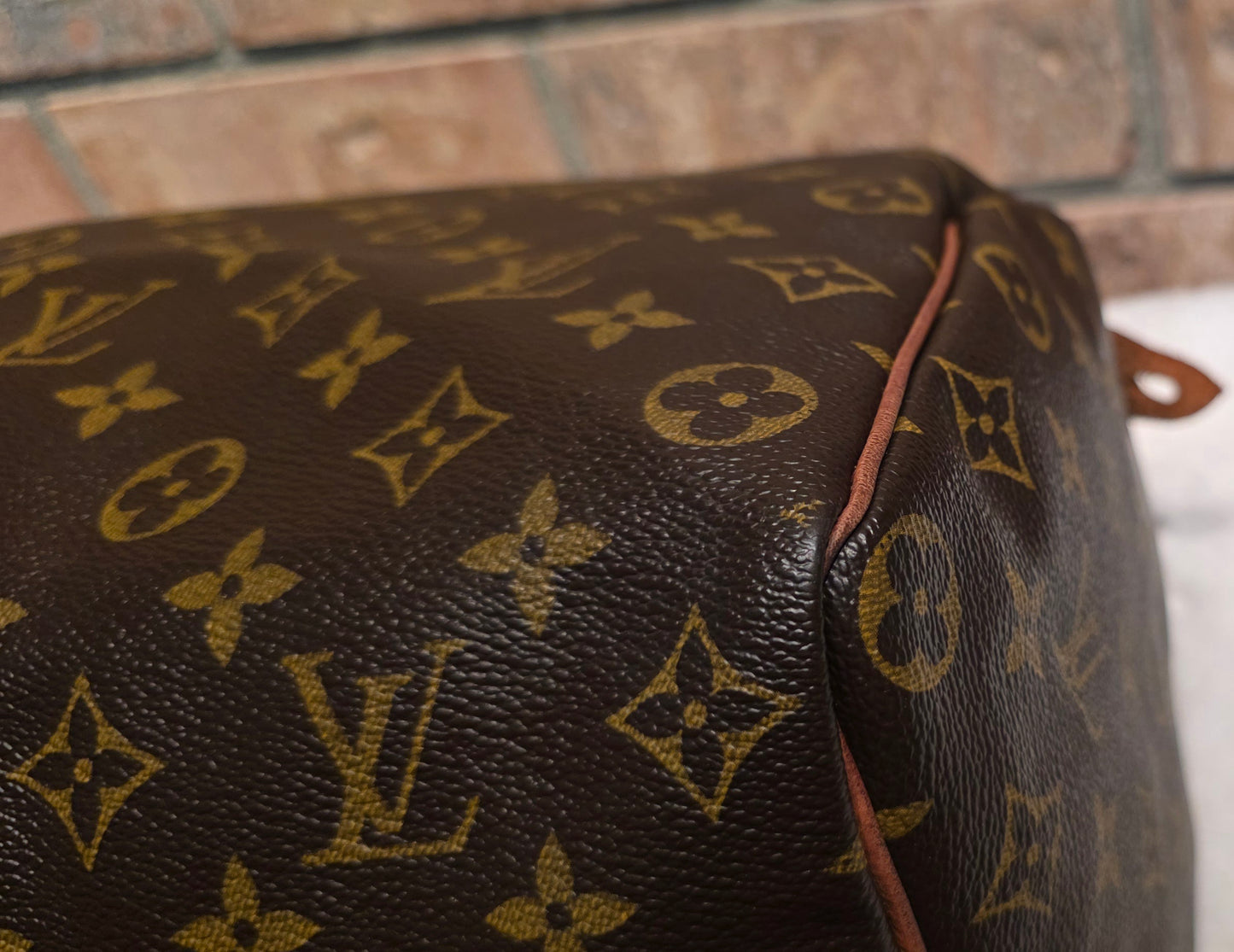 Authentic Louis Vuitton Speedy 35 Monogram